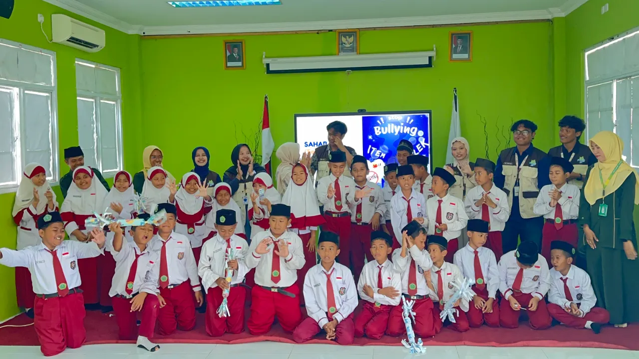 KKN UII 73 ke SD MY HABIBIE